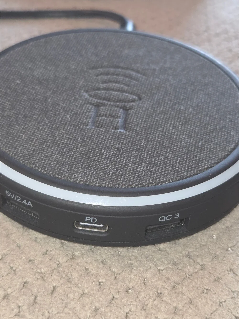 HALO Wireless Hub (Model: HALO-WH) is a versatile, 5-port multi-device charging